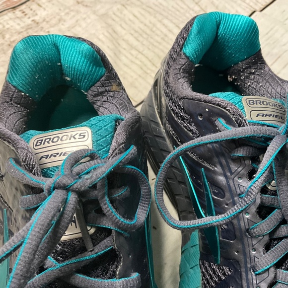 BROOKS ARIEL 16 ATHLETIC SHOESNSIZE 8.5 - Picture 7 of 10